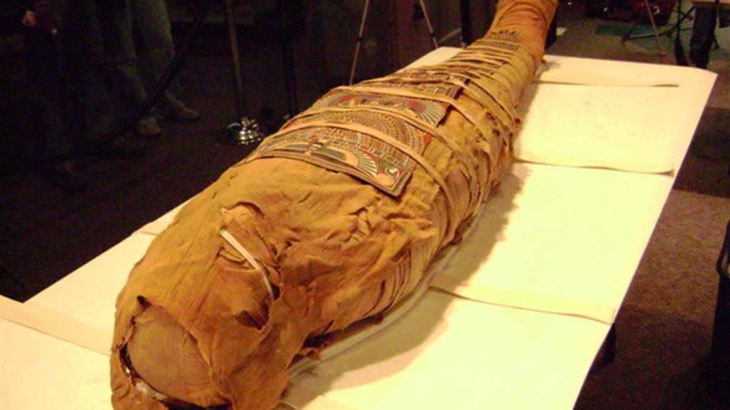 الكشف عن فرعون عملاق بطول قياسي