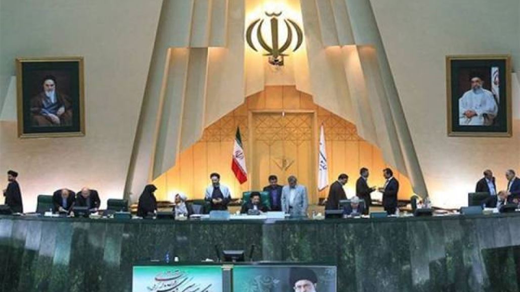 البرلمان الايراني يبحث مشاركة ظريف في تشييع الطالباني ويرسل وفدا الى العراق