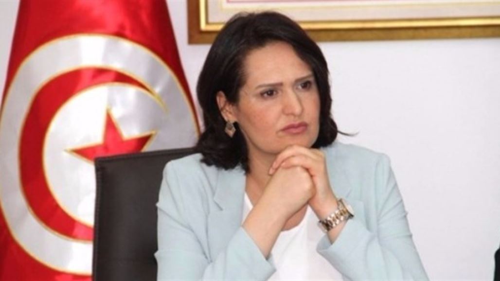 وزيرة الرياضة التونسية تصف حكماً رفض مصافحتها بـ"الداعشي"