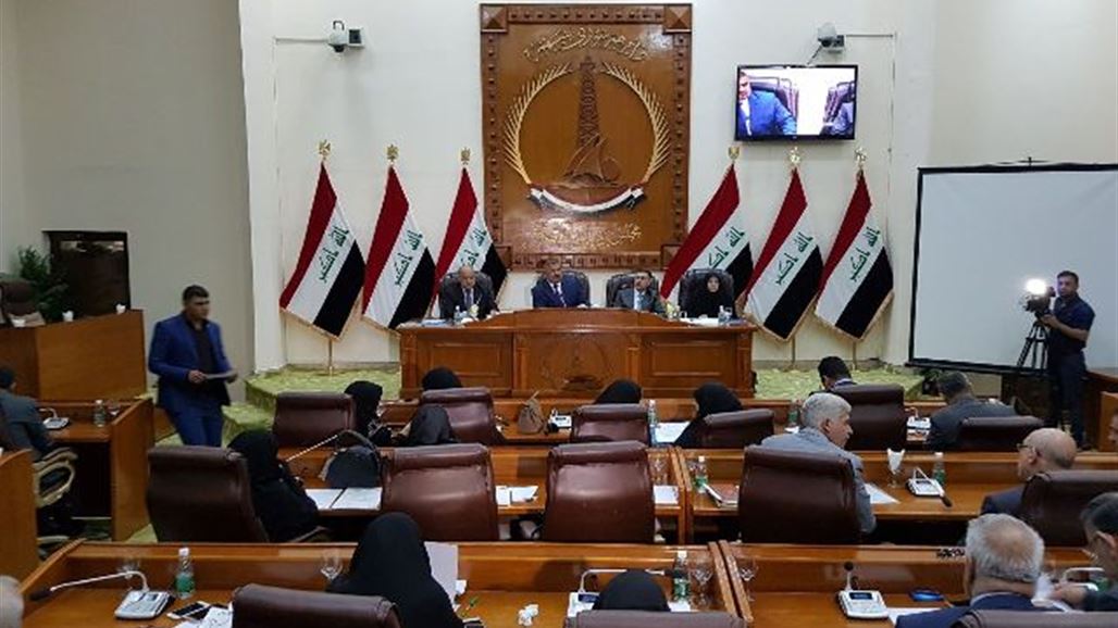 مجلس البصرة يطالب بمنح المحافظة حقوقها وإنهاء معاناة سكانها ويلوح بجعلها اقليماً