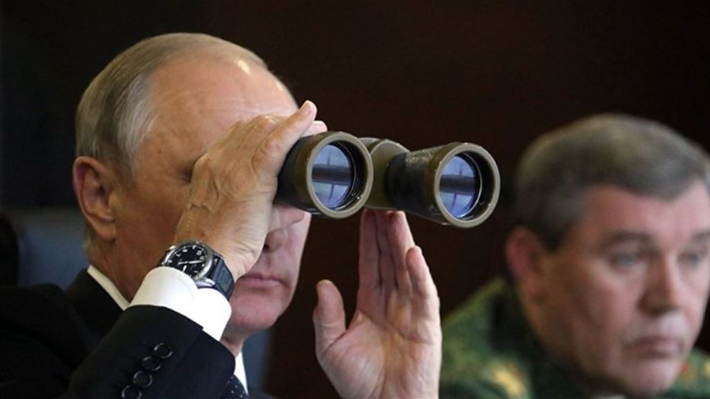بوتين يطلق أربعة صواريخ عابرة للقارات