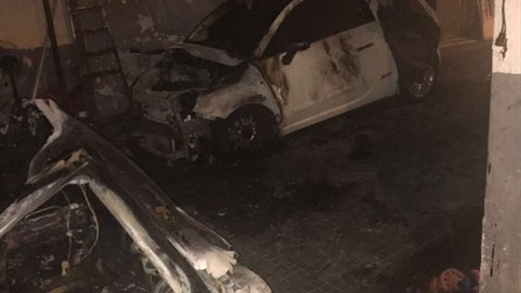 إعلامي لبناني يحرق سيارات عمته السعودية وبناتها بسبب صور سلمان