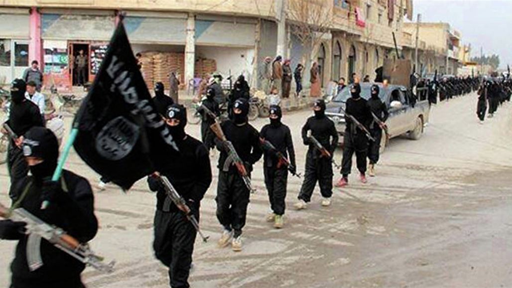 200 صيرفي يمولون "داعش"