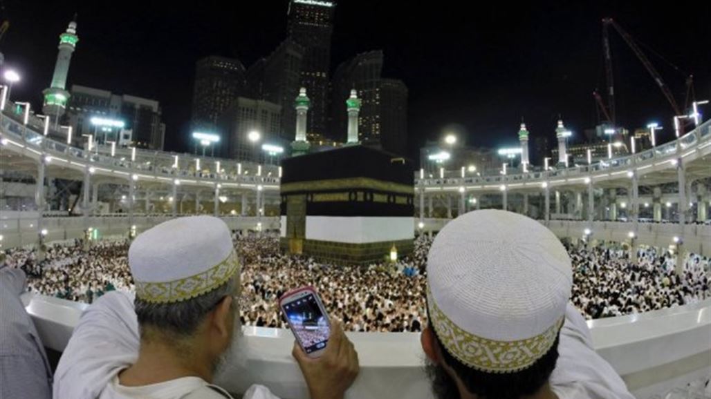 السلطات السعودية تقرر منع التصوير داخل الحرمين في مكة والمدينة