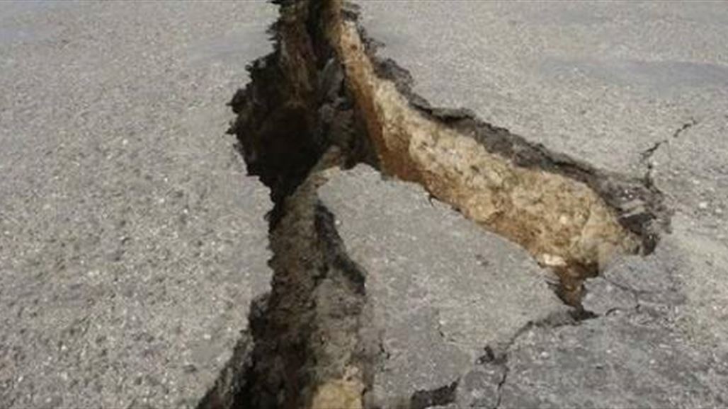 زلزال يهز مناطق غرب ايران
