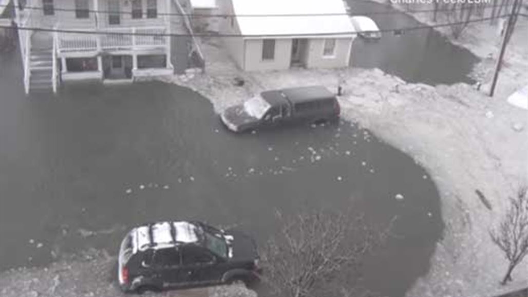 بالفيديو: هكذا اجتاحت "السيول الجليدية" شوارع بوسطن!