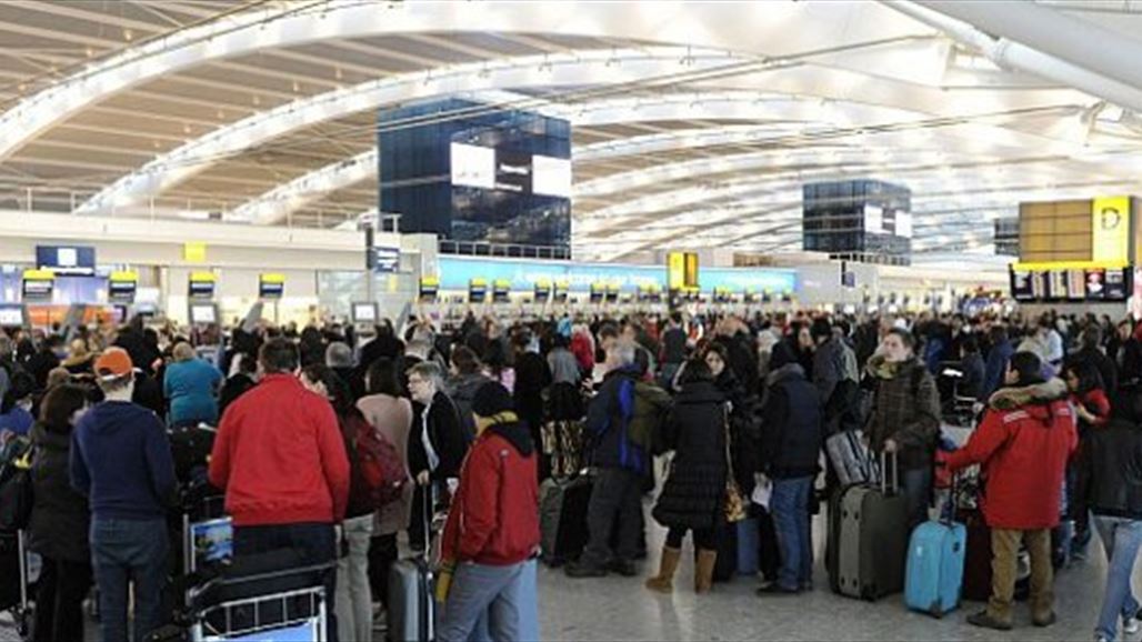 الشرطة البريطانية تعتقل امرأة في مطار هيثرو بشبهة "الإرهاب"