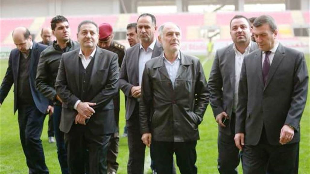 وزير الشباب والرياضة اللبناني يزور ملعب كربلاء الدولي