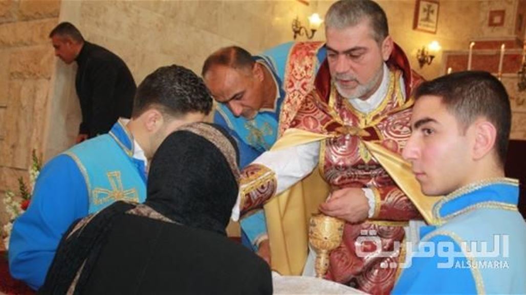 الأرمن الأرثوذكس يحتفلون بعيد الميلاد وسط دعوات بتخصيص مقعد لهم في البرلمان