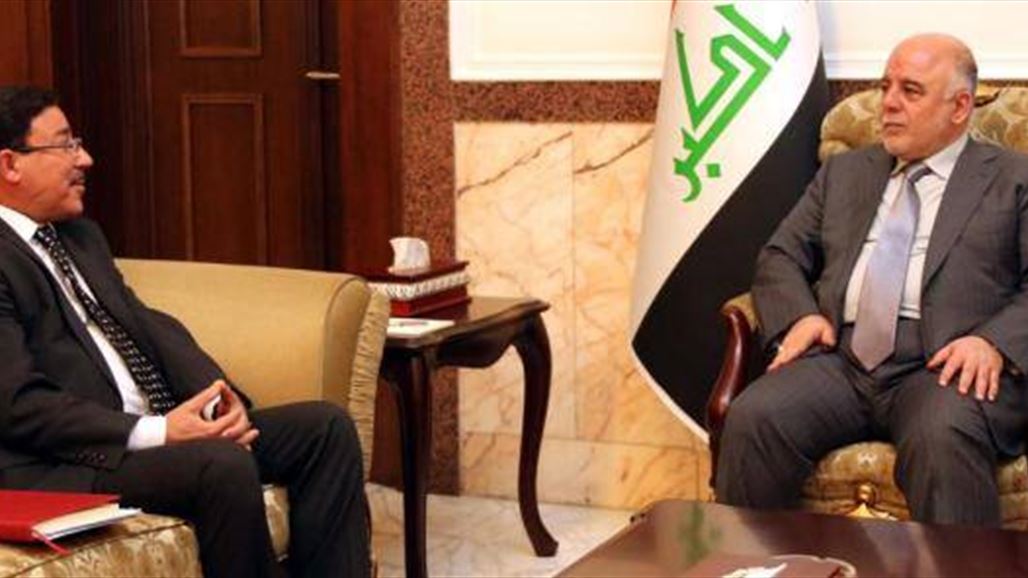 Abadi emphasizes the need to develop to control the Iraqi dinar exchange rate mechanisms