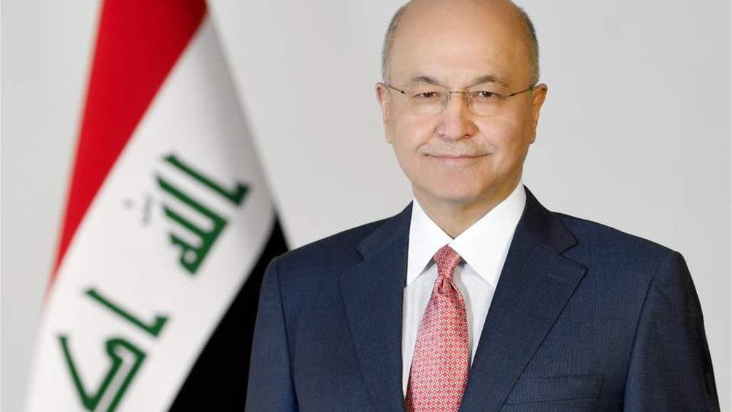 رئيس الجمهورية يدعو لإيلاء الطبقة العاملة الاهتمام والرعاية وتحسين مستواهم المعاشي 