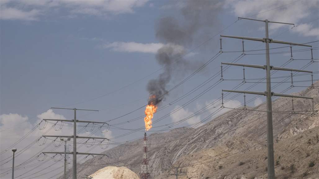 ايران تلجأ الى "السوق الرمادية" لبيع نفطها