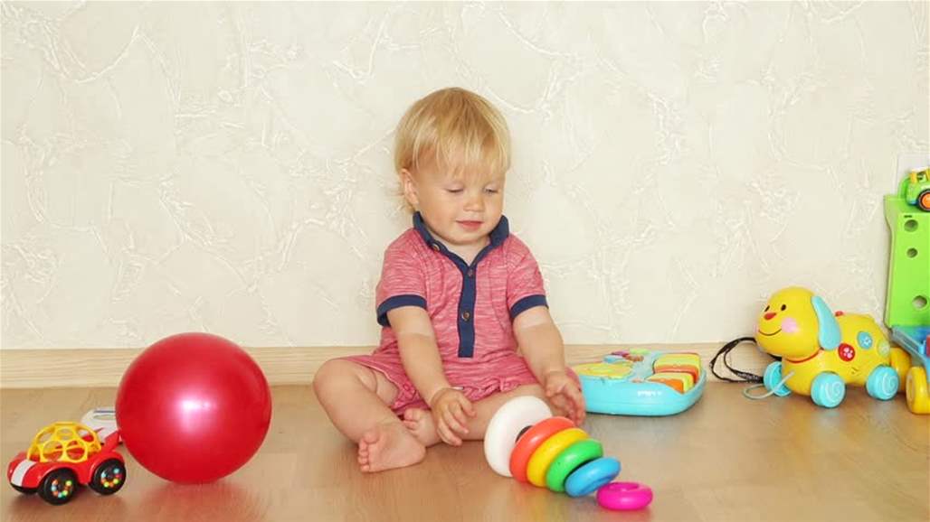 انتبه.. 6 أشياء موجودة في كل منزل تهدد حياة الأطفال