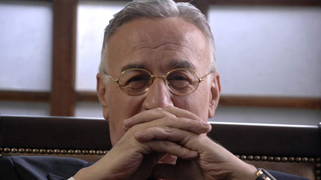 حالة عزّت أبو عوف "حرجة جداً" ويطلب من جمهوره الدعاء له