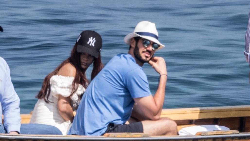 عدسات الباباراتزي ترصد ريهانا مع حبيبها السعودي في عطلة سرية بإيطاليا (صور)