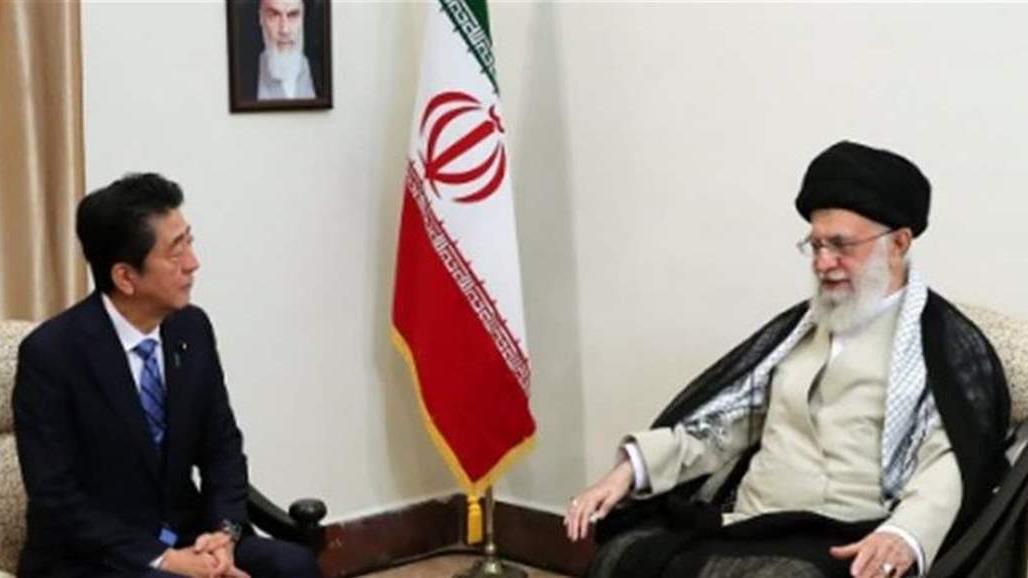 خامنئي وشينزو آبي في لقاء غير مسبوق 