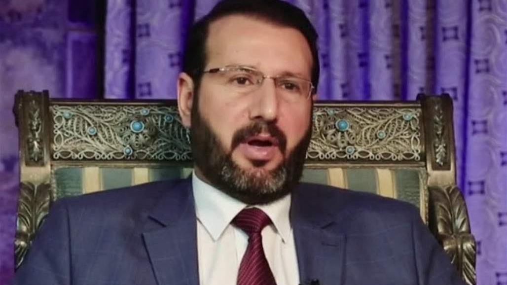 دعوة أربع شرائح للتقديم على "الفصل السياسي"