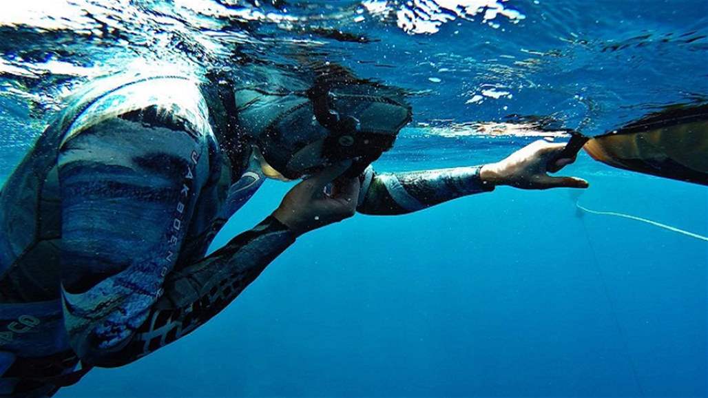 80 ساعة دون طعام او ماء... غواص ينجو بأعجوبة (فيديو)