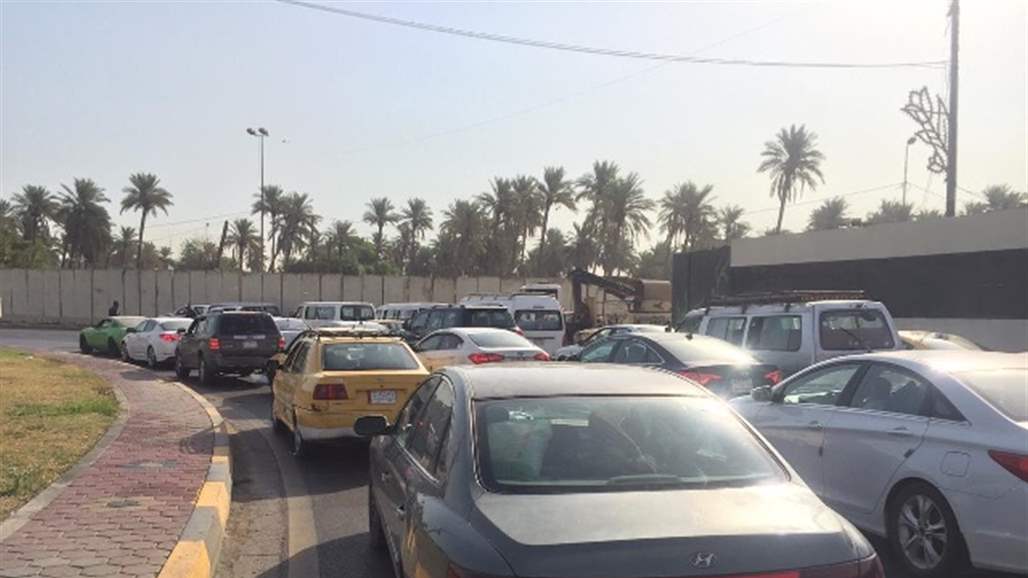 المرور تكشف سبب قطع الطرق لساحة الحرية ببغداد 