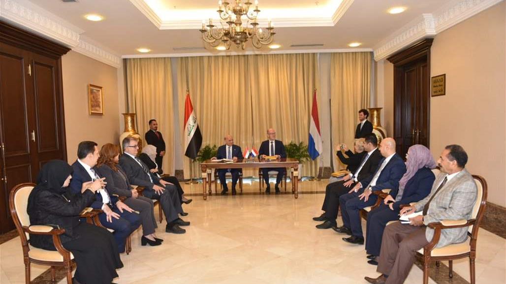 العراق وهولندا يوقعان إتفاقية تجنب الازدواج الضريبي