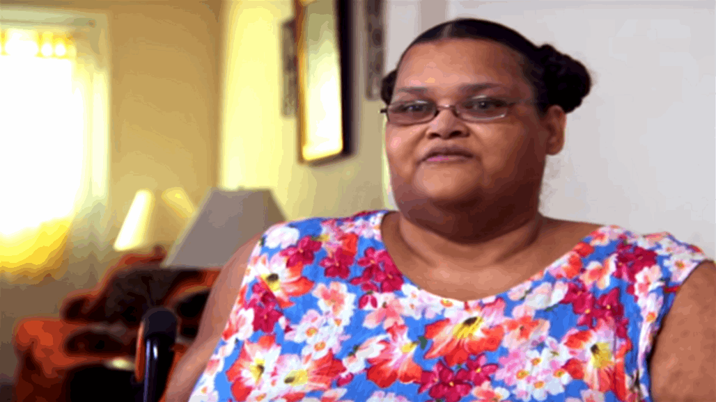 بعمر ناهز الـ50... امرأة تفقد 270 كلغ من وزنها! (فيديو)