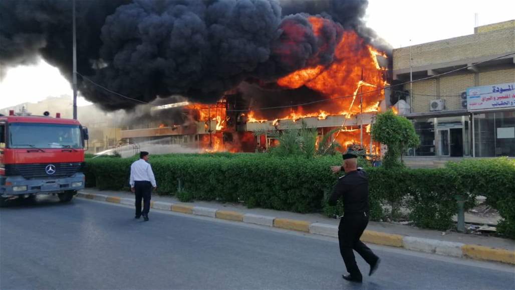 اندلاع حريق بمعرض للاثاث في النجف