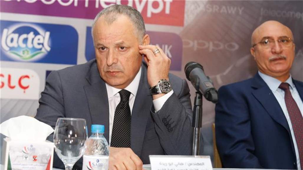 رئيس اتحاد الكرة المصري يقيل مدرب الفراعنة ويستقيل من منصبه