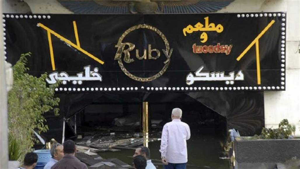 رعب وهروب من الموت... لحظة غرق ملهى ليلي في النيل
