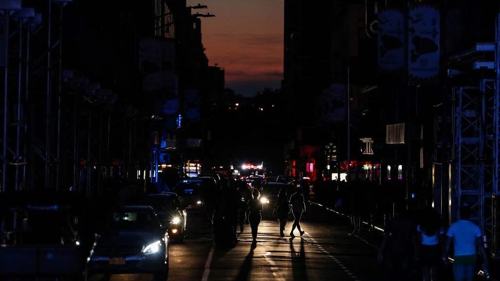 انقطاع الكهرباء بشكل واسع في مانهاتن بنيويورك