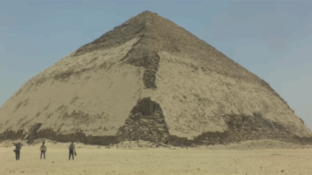 مصر تسمح للزوار بدخول هرمين أثريين.. شاهد ماذا يوجد داخلهما! (فيديو وصور)