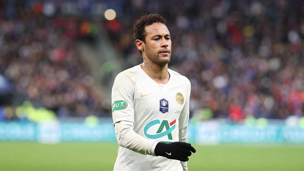 مدرب باريس سان جيرمان: نيمار يريد الرحيل