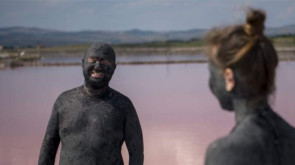 "حمام الوحل" علاج لهذه الأمراض... إليكم التفاصيل!