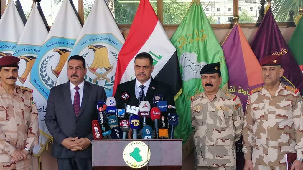 وزير الدفاع يصل كربلاء ويبحث تامين بطولة غرب اسيا وعودة الحجاج
