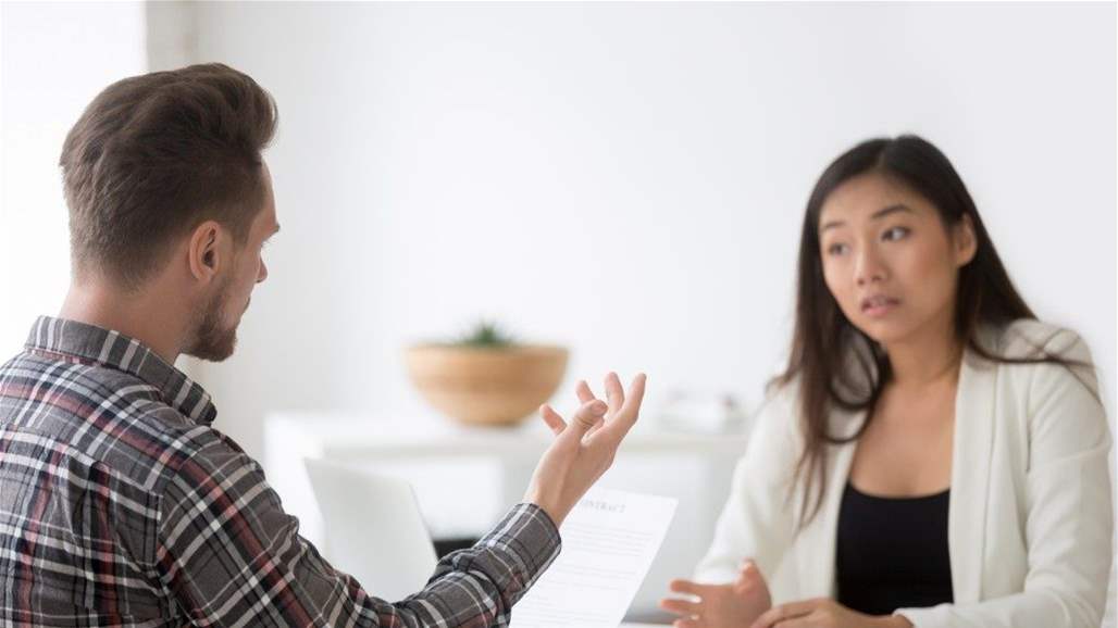 لهذا السبب إياك أن تبدأ محادثاتك بـ "كيف حالك"!