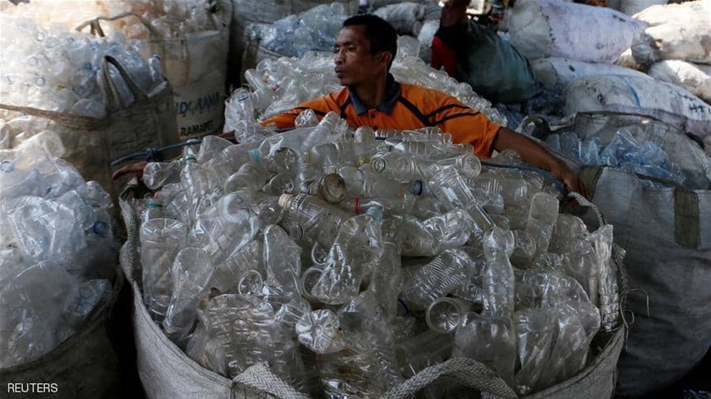 الصحة العالمية تحسم خطورة "البلاستيك" في مياه الشرب