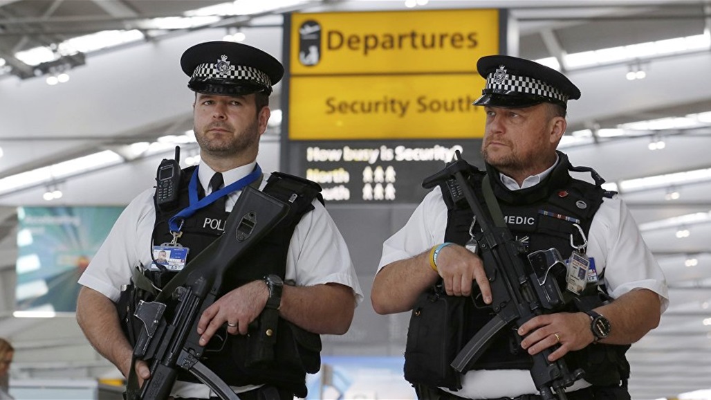 الحكومة البريطانية تعلن اعتمادها إجراءات أمنية جديدة في المطارات