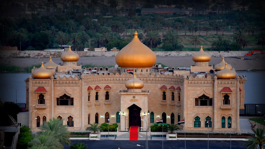 الرئاسات الثلاث والقيادات السياسية تثمن دور الحشد كجزء فعال من منظومة الدفاع الوطني