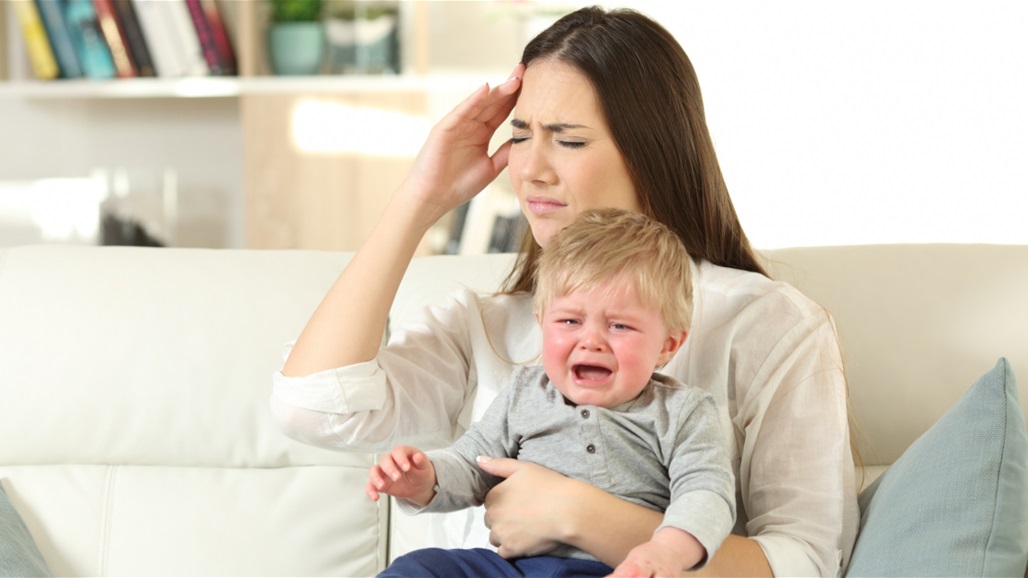 لماذا لا يستيقظ زوجك على بكاء الأطفال؟ وما الأصوات التي تزعجه؟