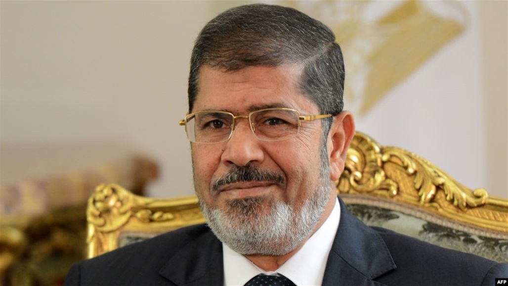 القضاء المصري يشطب اسم مرسي من قضية "اقتحام السجون"