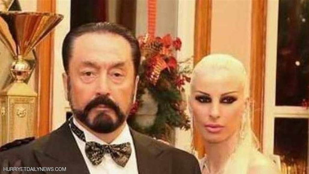 تركيا تبدأ محاكمة "الداعية الراقص"