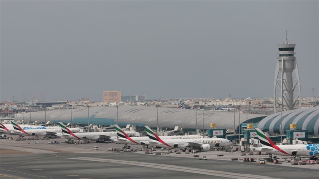 مطار دبي: تأجيل وصول رحلتين جويتين على خلفية الاشتباه بنشاط طيران مسير