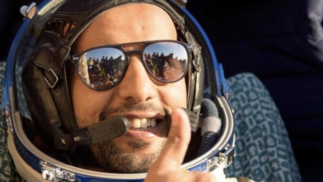 المنصوري بعد عودته من الفضاء: تجربة العيش خارج الأرض ممتعة!