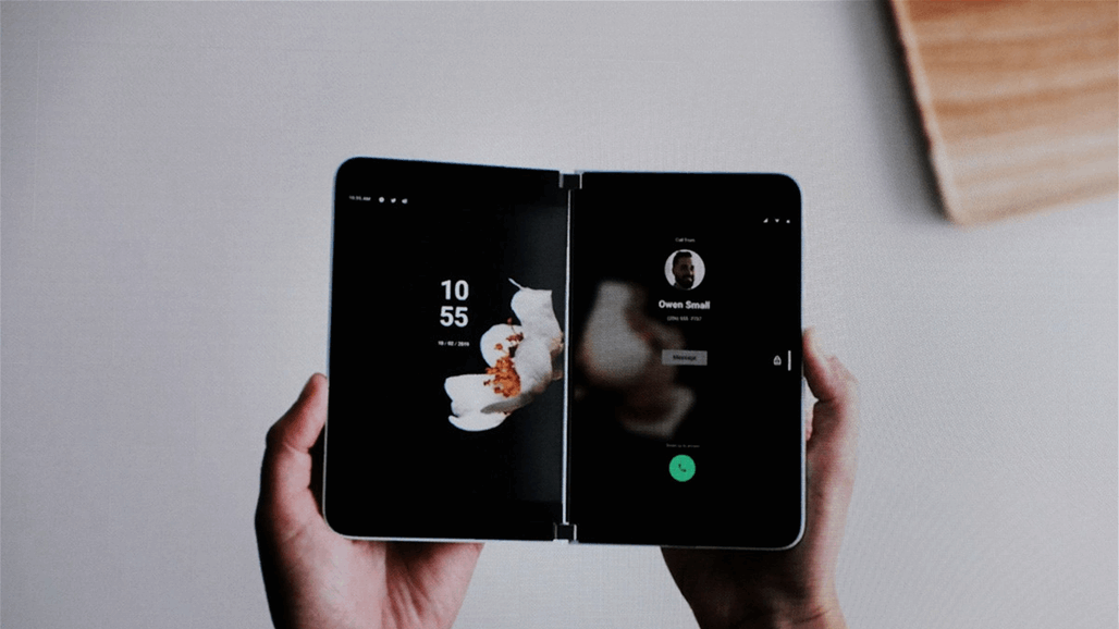 مايكروسوفت تتحدى... وجديدها هاتفٌ ذكي قابل للطي!