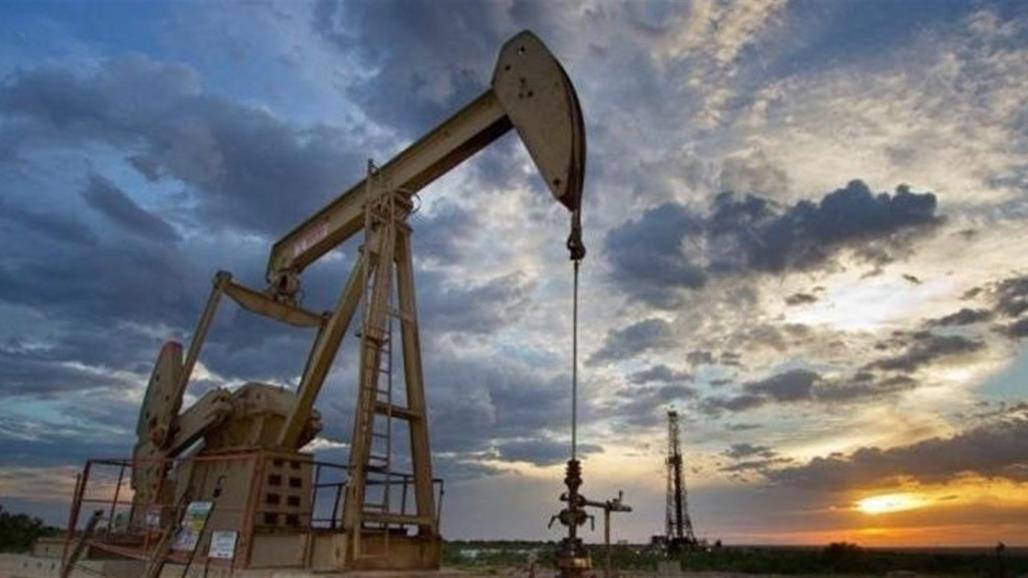 أسعار النفط تواصل خسائرها للجلسة الثانية بفعل بيانات صينية ضعيفة