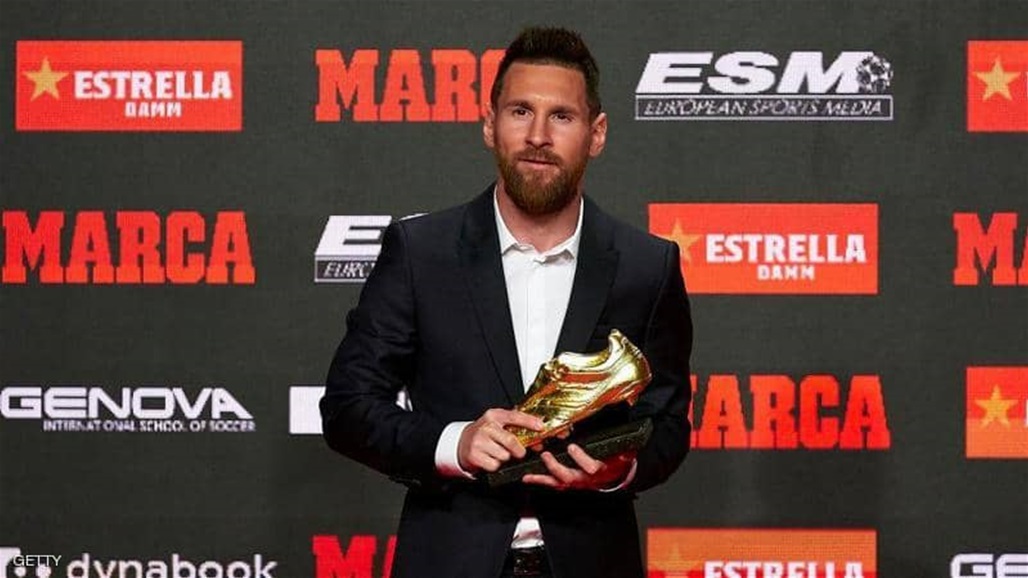 بالفيديو: ميسي يتسلم جائزة الحذاء الذهبي للمرة السادسة