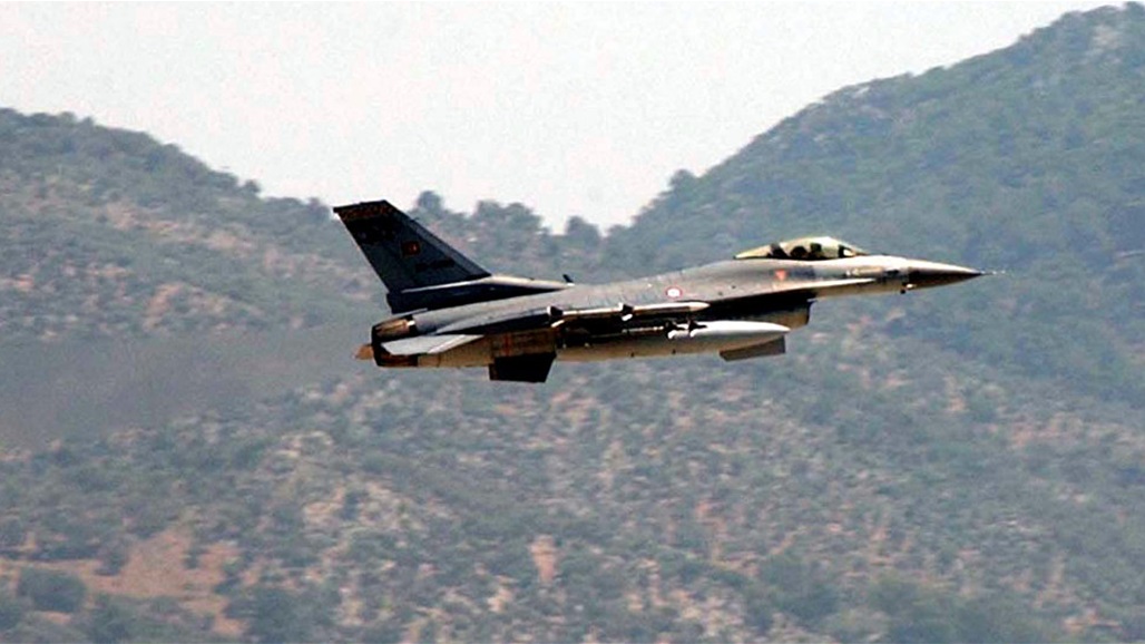 سقوط طائرة عسكرية تركية داخل الأراضي السورية