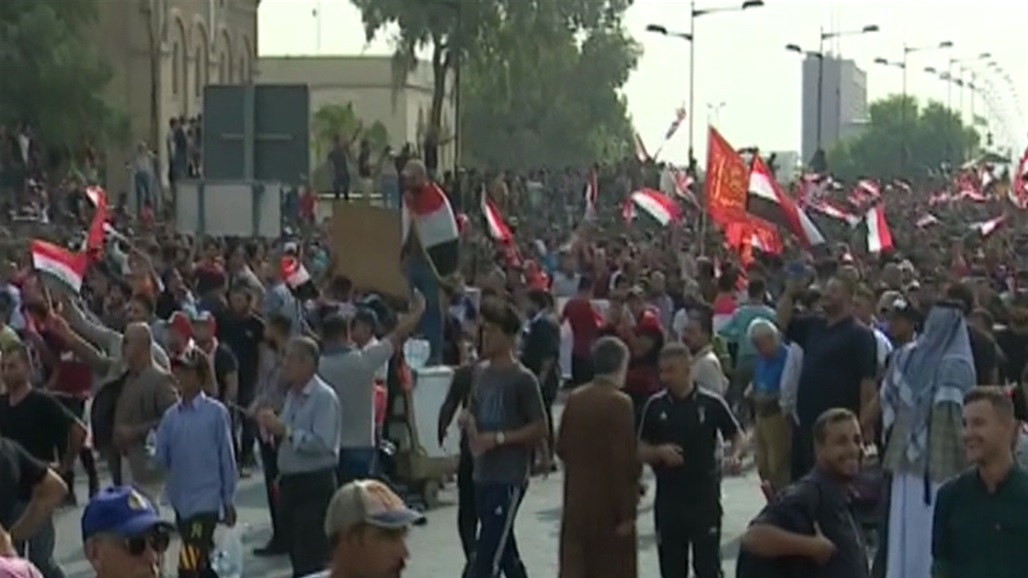  اغلاق جسر الجمهورية بالكتل الكونكريتية بشكل كامل 