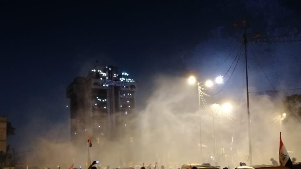 تسجيل اصابات باطلاق القنابل المسيلة للدموع في تظاهرات بغداد