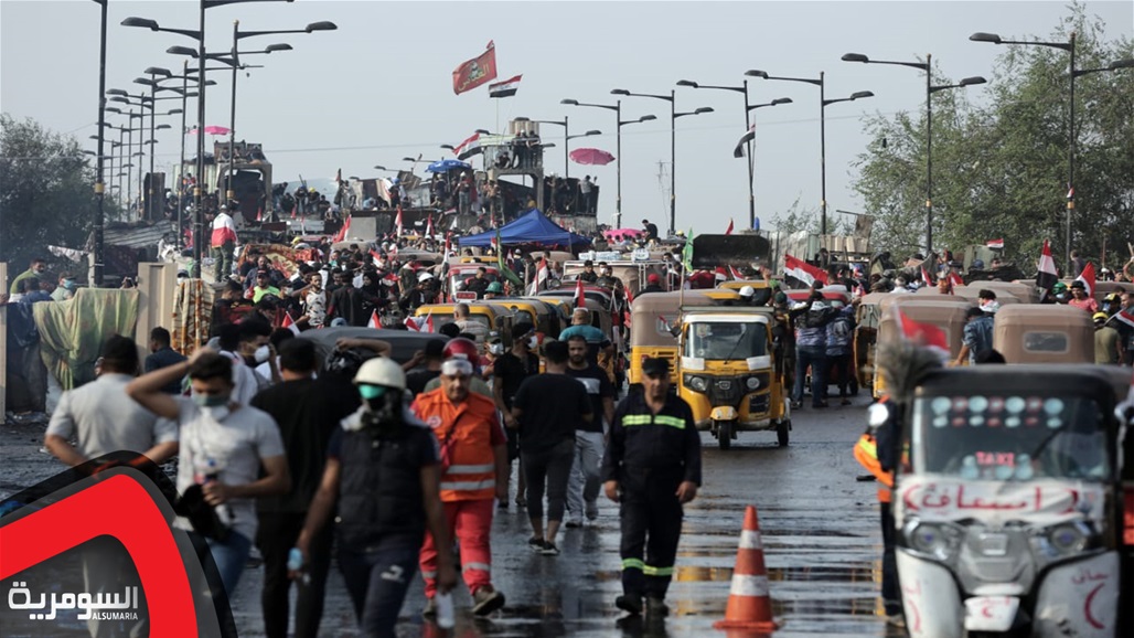 وفاة متظاهر متاثراً بجروحه واصابة 10 آخرين قرب جسر الجمهورية وسط بغداد