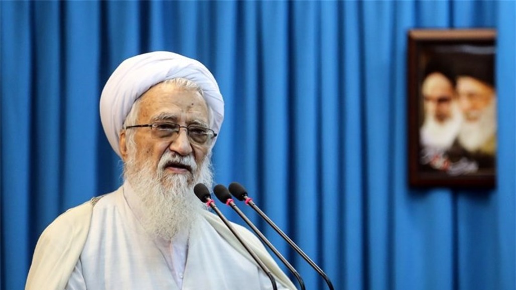 خطيب جمعة طهران: جماعات منحرفة اخترقت التظاهرات العراقية